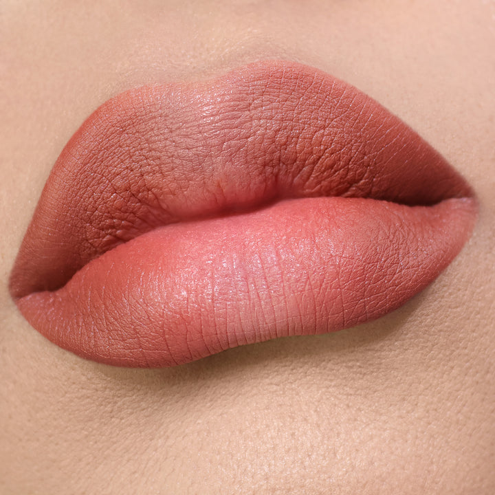 Phoebe Lip Liner